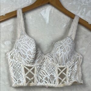 Victoria’s Secret Dream Angel Elegant Lace White Beige Bralette Size 34B